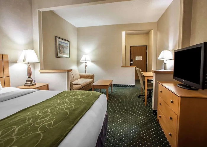 Comfort I-74 Hotel Peoria