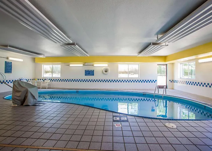 Hotel Comfort I-74 Peoria