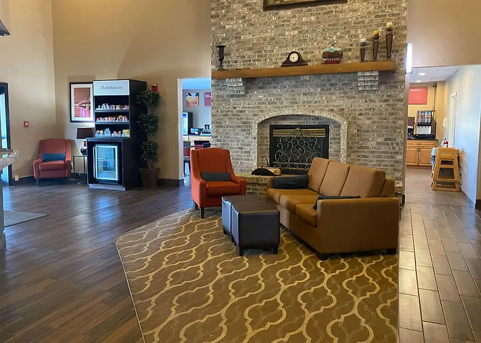Hotel Comfort I-74