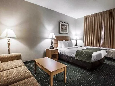 Hotel Comfort I-74